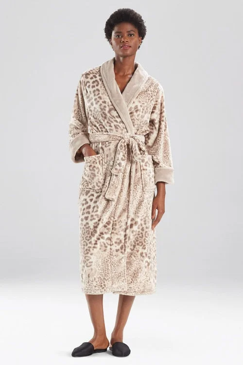 women robes made of luxurious silkCashmere Fleece Leopard Robe