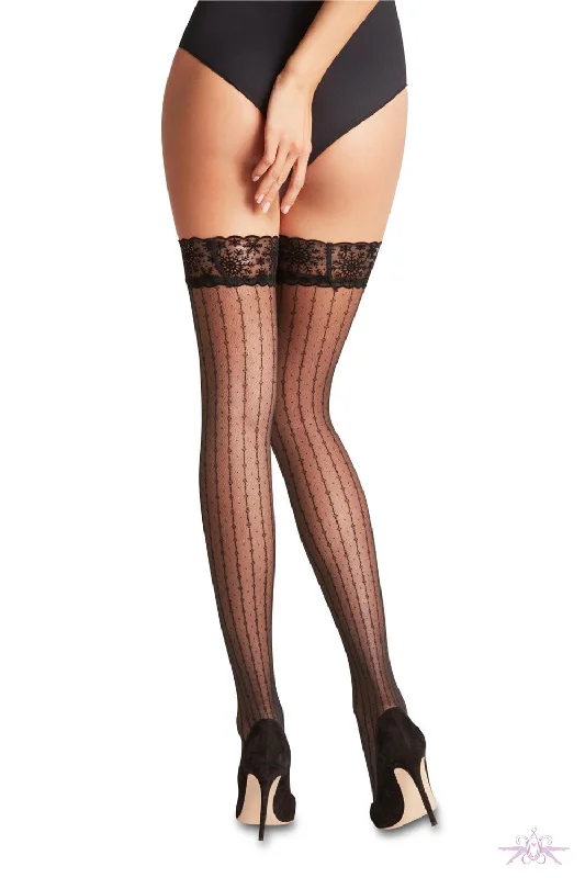 Washable stockings for easy maintenanceFalke Secrecy Hold Ups